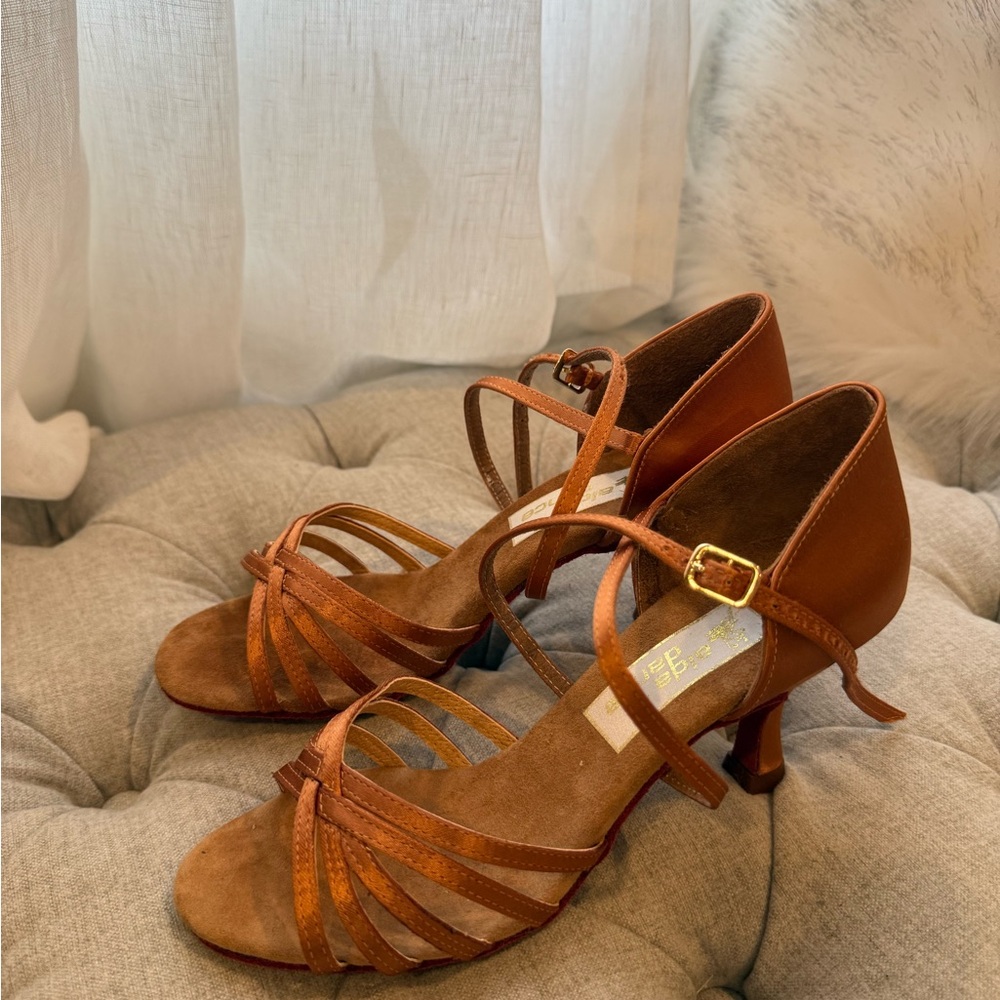 NEW Aida Latin Dance Heels Satin Shoes 24 7.5 - Picture 4 of 10